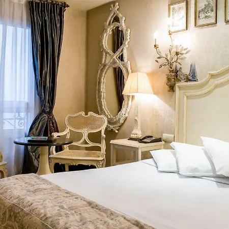 Chateaubriand Hotel