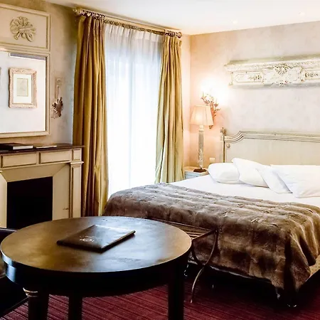 Chateaubriand Hotel Paris
