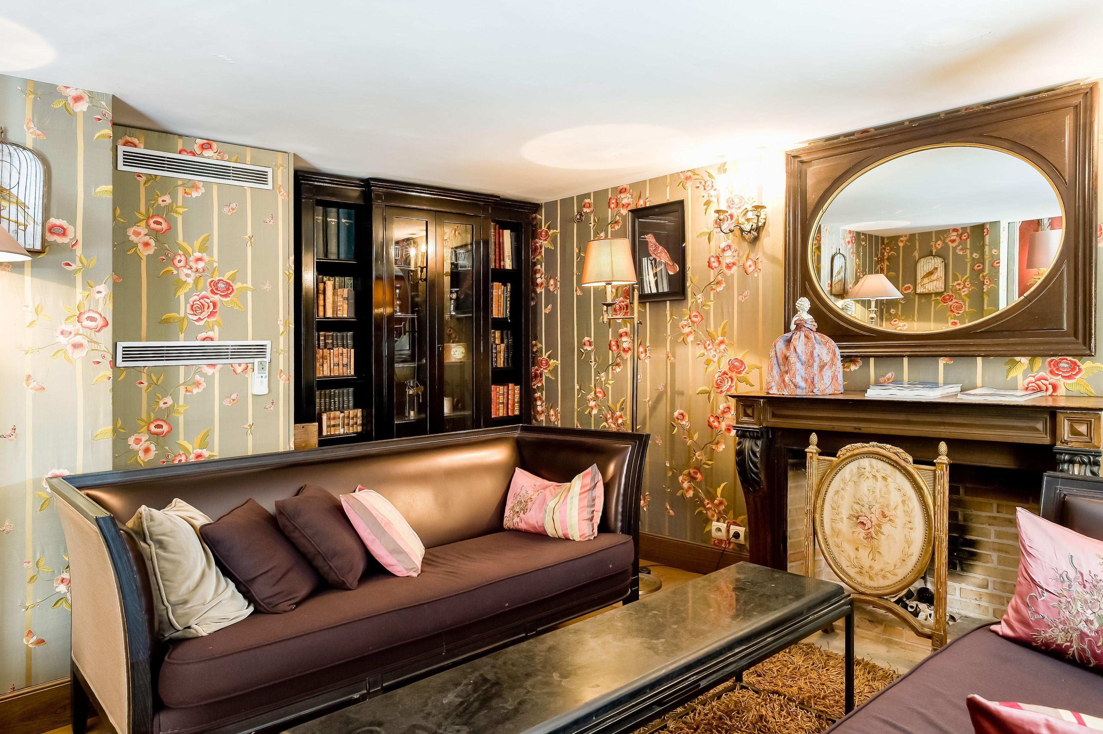 Chateaubriand Hotel Paris