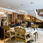 Chateaubriand Hotel Parigi