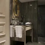 Chateaubriand 4* Parigi