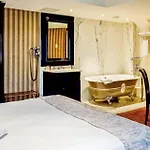 Chateaubriand Hotel Parigi