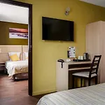 Hotel Chateaubriand